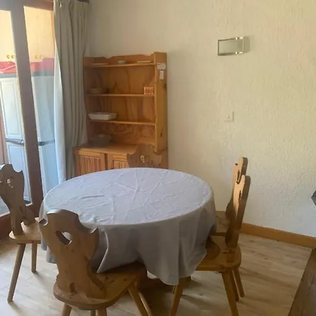 Appartement dans résidence avec piscine Saint-Jean-dʼAulps Extérieur photo